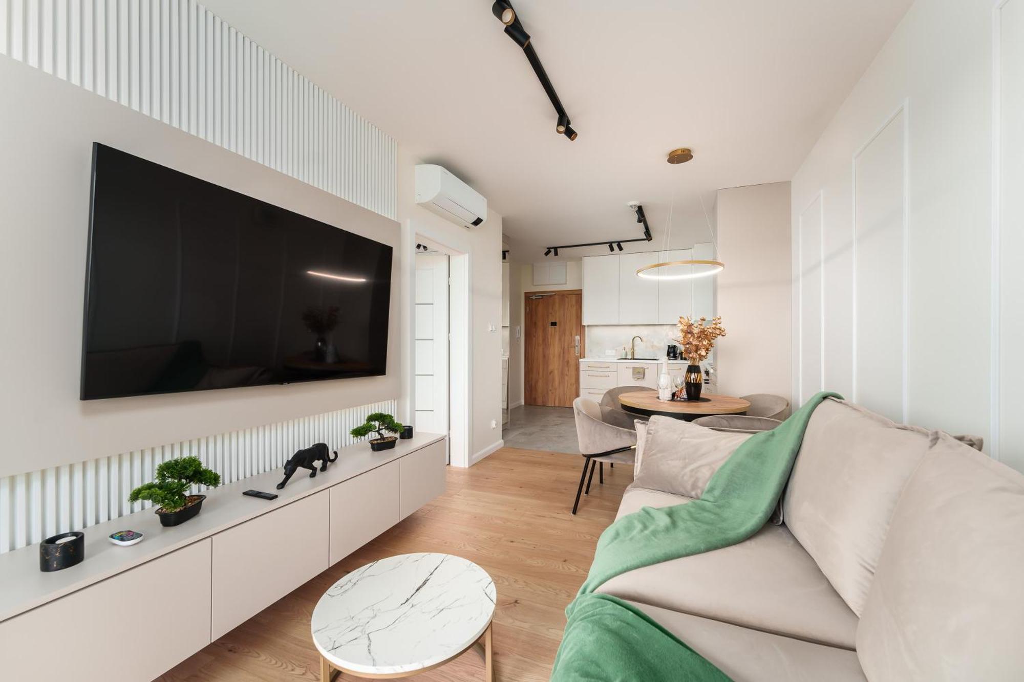 Delux Kasprowicza 20c Prywatny Parking Basen Sauna Oraz Silownia W Cenie Apartment Kolobrzeg